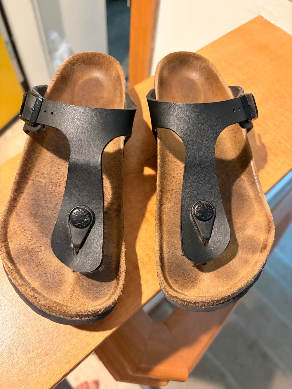 Birkenstock Black Kids T-strap Toe-Post Sandals with Buckle